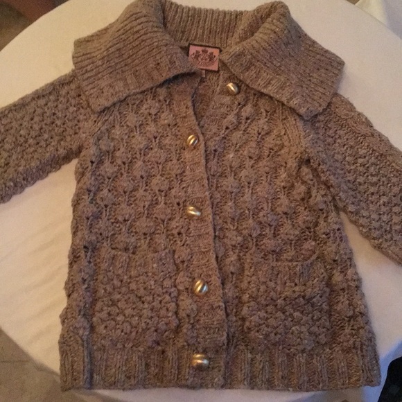 Sweater - Picture 1 of 1